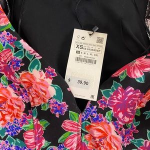 Zara Floral Top Size Xs Black, Pink and Green